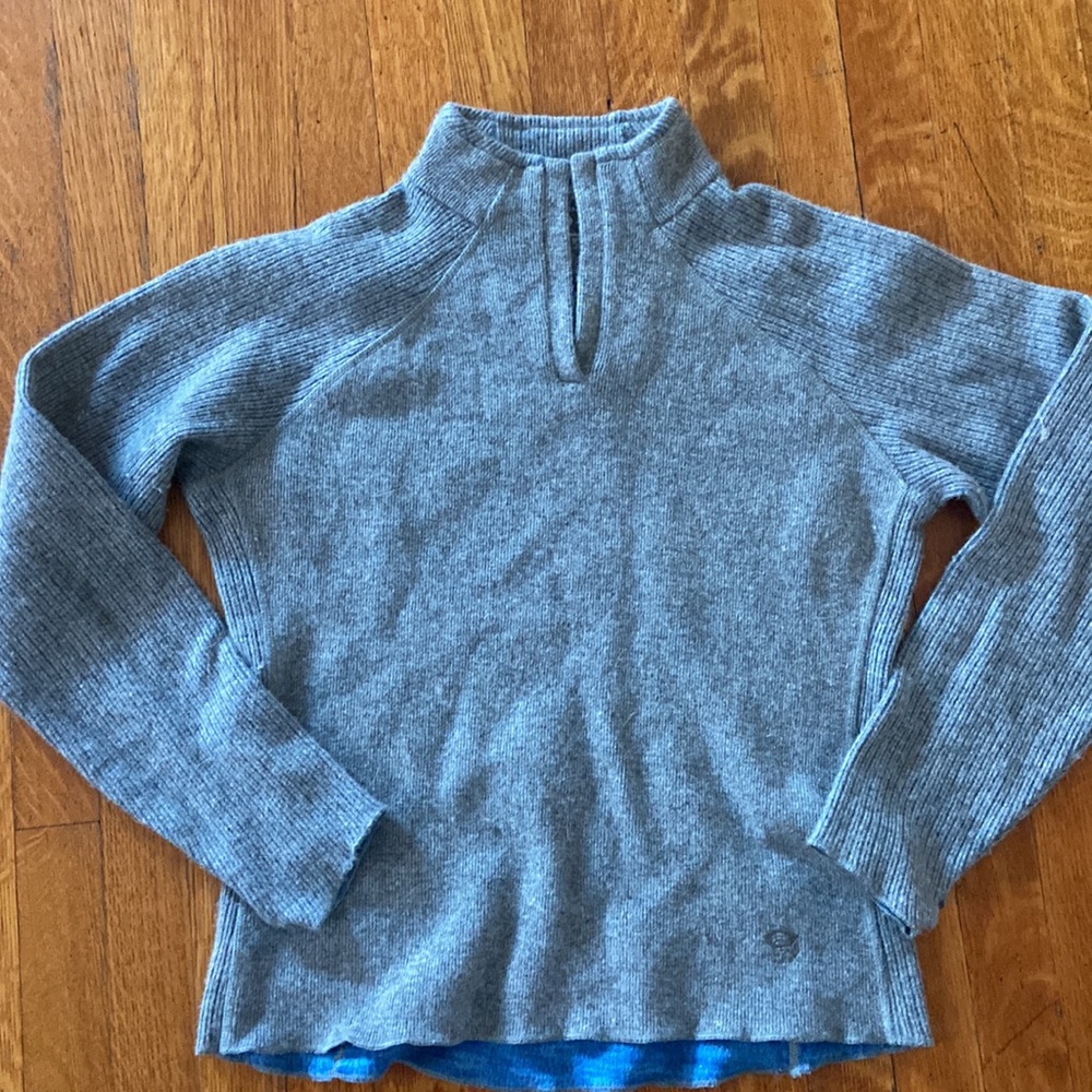 Mountain Hardwear Sarafin V Neck Pullover
